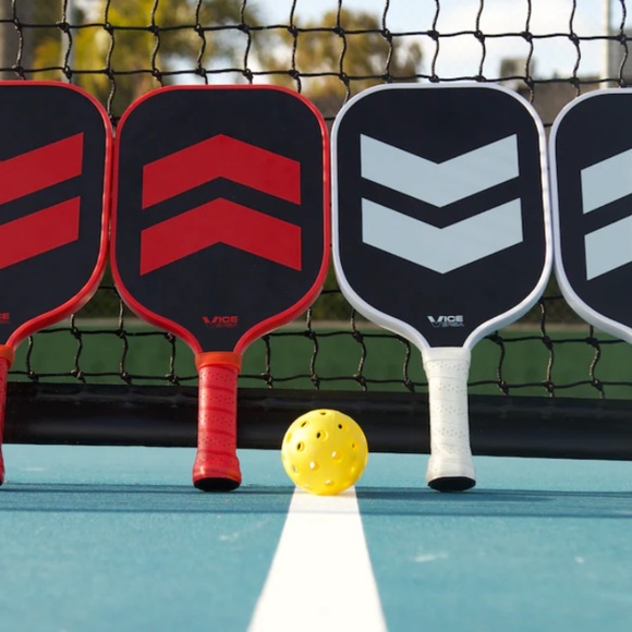 Vice Versa Pro 1 Red Pickleball Paddles - Picture 1 of 3